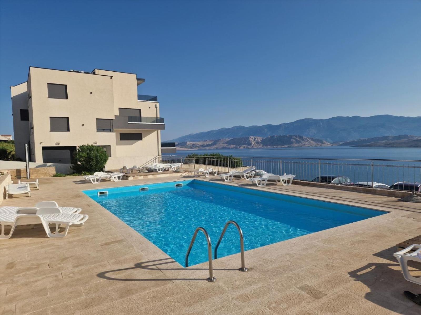 Studio Apartma Pag Blue Ocean 1 With Sea View Pag Town Buitenkant foto